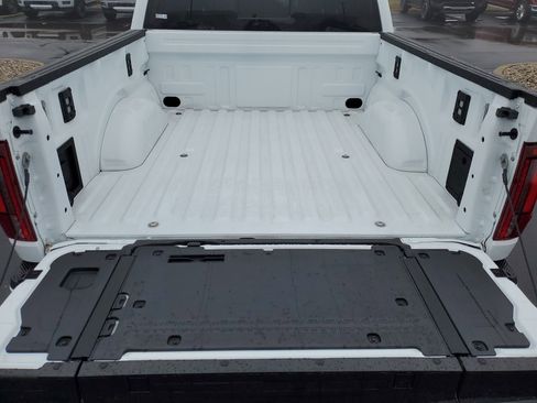 Used 2025 Ford F150 Lariat w/ Equipment Group 502A High image 7