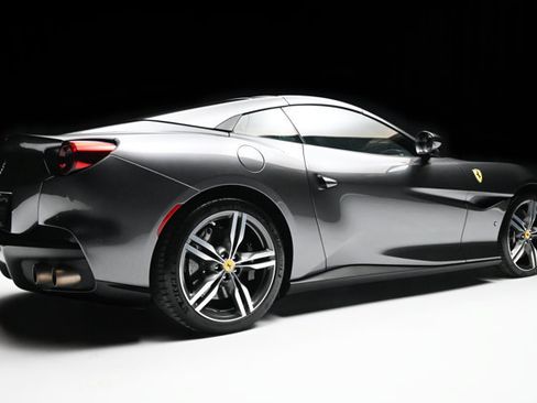 Used 2022 Ferrari Portofino M RWD image 4
