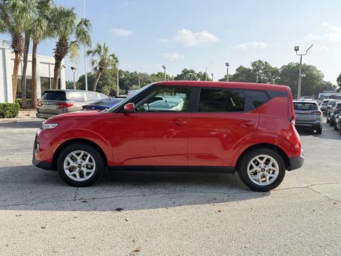 Used 2022 Kia Soul S FWD image 8