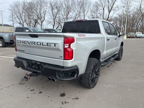 Used 2021 Chevrolet Silverado 1500 LT Trail Boss w/ Bed Protection Package image 9