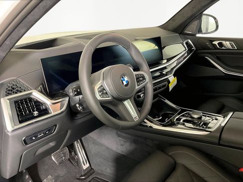 New 2026 BMW X7 xDrive40i w/ M Sport Package image 10