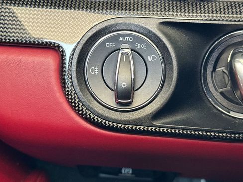 Used 2017 Porsche 911 Targa 4 GTS image 34