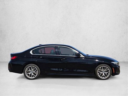 Used 2025 BMW 330i Sedan RWD image 4