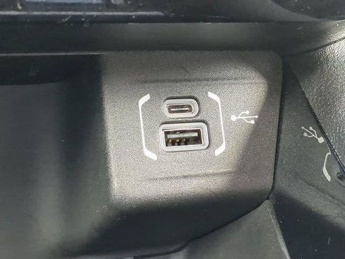 Certified 2025 Jeep Compass Limited AWD/4WD image 25