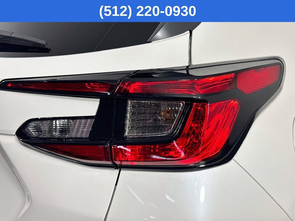 Certified 2026 Subaru Crosstrek 2.5i Premium AWD/4WD image 33
