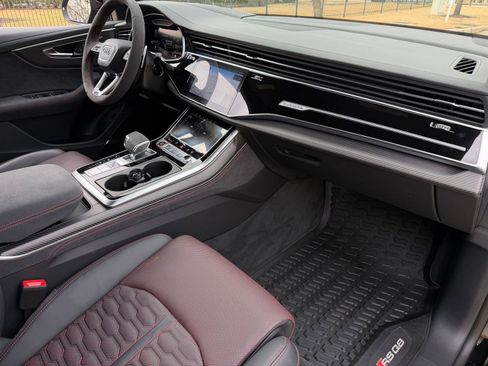 Used 2025 Audi RS Q8 performance image 20