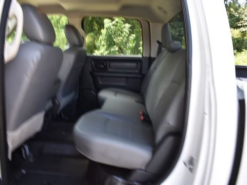 Used 2017 RAM 1500 Tradesman RWD image 11