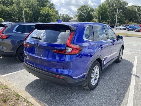 Used 2023 Honda CR-V EX image 18