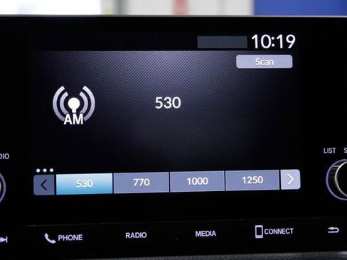 Certified 2023 Honda Civic EX image 32