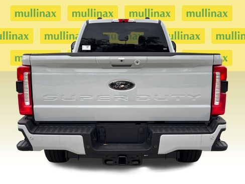 New 2026 Ford F250 XLT w/ XLT Premium Package AWD/4WD image 8