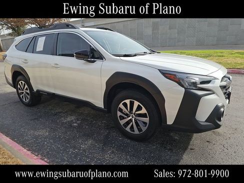 Used 2025 Subaru Outback Premium image 7