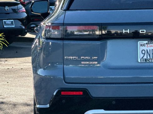 Used 2024 Honda Prologue Touring image 17