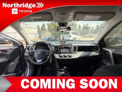 Used 2018 Toyota RAV4 LE w/ Carpet Mat Package FWD image 8
