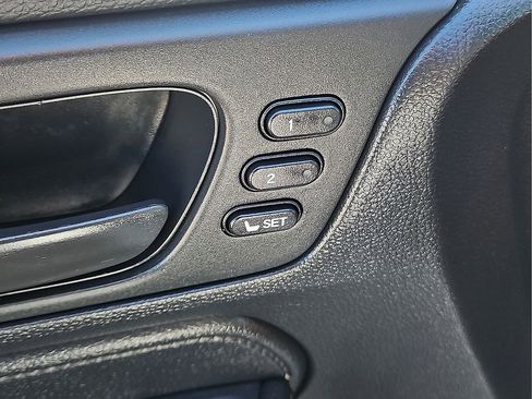 Used 2024 Honda Odyssey EX-L image 17