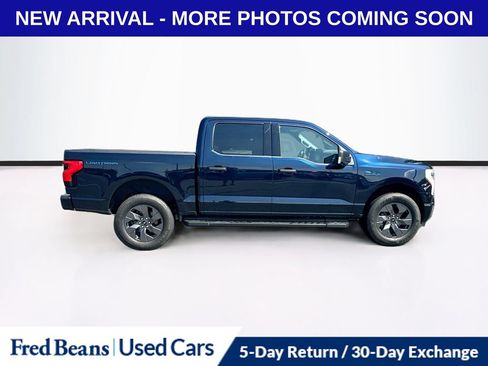 Used 2024 Ford F150 Lightning XLT AWD/4WD image 4