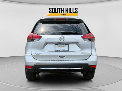 Used 2020 Nissan Rogue S w/ Special Edition Package AWD/4WD image 4