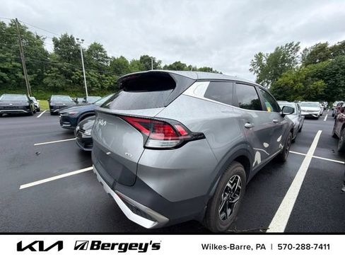 Certified 2023 Kia Sportage LX AWD/4WD image 6