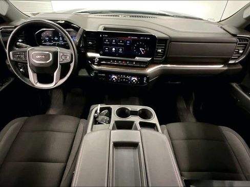 Used 2024 GMC Sierra 1500 Elevation w/ LPO, Elevation Black Package AWD/4WD image 18