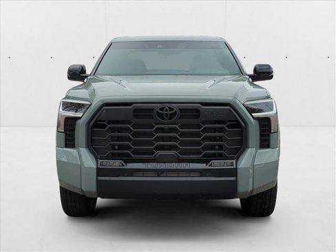 New 2025 Toyota Tundra Limited image 6