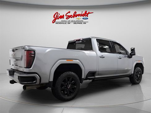 Used 2024 GMC Sierra 2500 AT4 w/ AT4 Premium Plus Package image 6