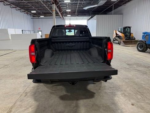 Used 2017 Chevrolet Colorado Z71 image 29