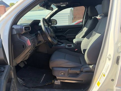 Used 2024 Toyota Tacoma SR5 RWD image 19
