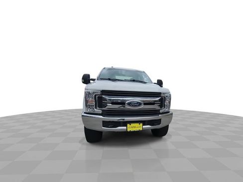 Used 2019 Ford F250 XLT AWD/4WD image 3