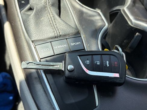Used 2023 Toyota Camry LE FWD image 12