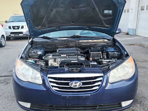 Used 2010 Hyundai Elantra GLS FWD image 22