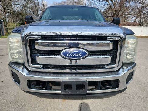 Used 2011 Ford F350 XLT image 2