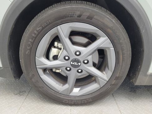 Used 2025 Kia K4 FWD image 31