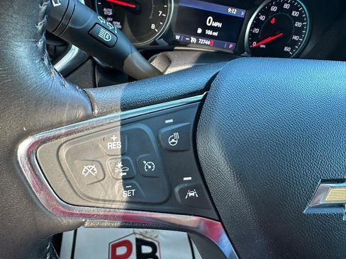 Used 2021 Chevrolet Equinox Premier image 13