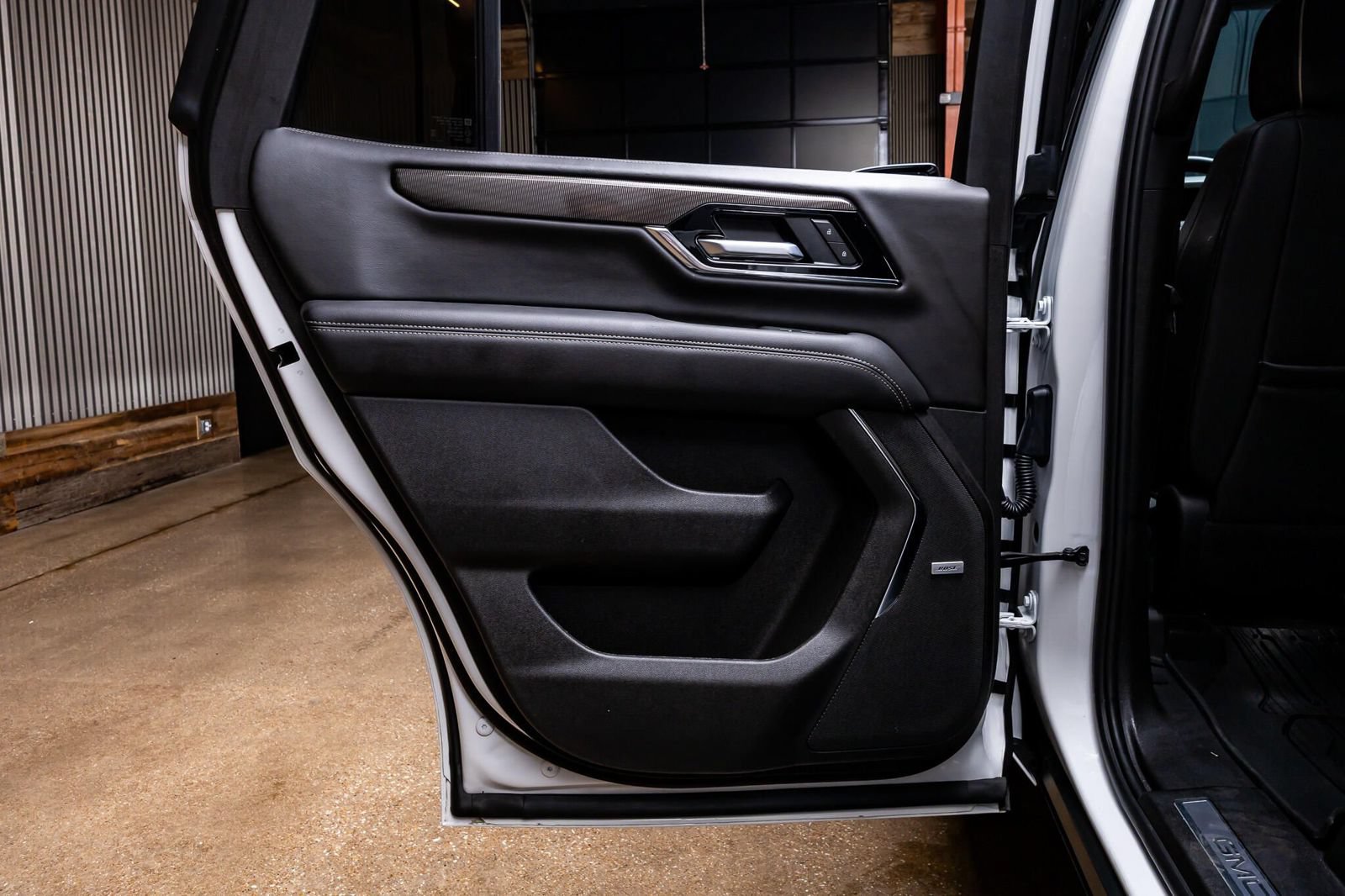 Used 2026 GMC Yukon Elevation w/ LPO, Floor Liner Package AWD/4WD image 35