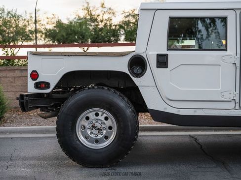 Used 1994 HUMMER H1 4-Door Hard Top AWD/4WD image 10