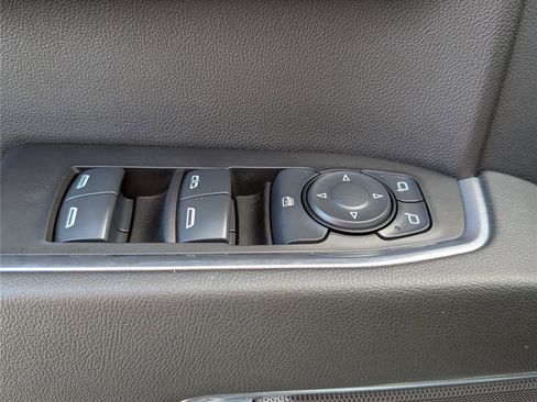 Certified 2025 Chevrolet Silverado 1500 RST w/ LPO, Dark Essentials Package image 18