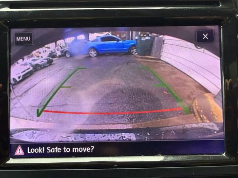 Used 2017 Volkswagen Tiguan Sport FWD image 16