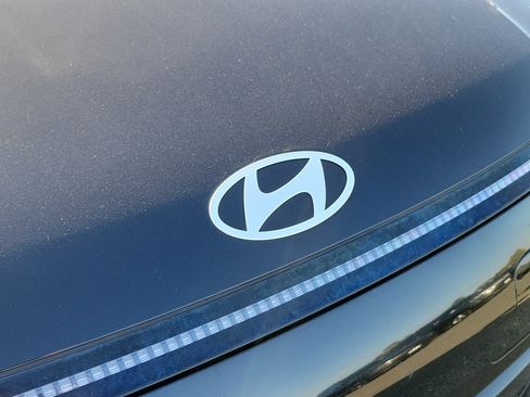 Used 2024 Hyundai Kona SEL FWD image 5