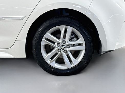 Used 2022 Toyota Corolla SE FWD image 37