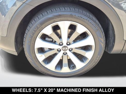 Used 2020 Kia Telluride S w/ S 8 Passenger Seating Package FWD image 11