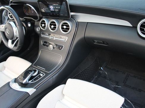 Used 2020 Mercedes-Benz C 300 Cabriolet image 34