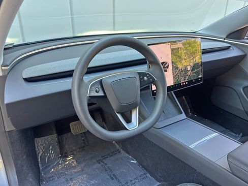 Used 2025 Tesla Model 3 Long Range image 14