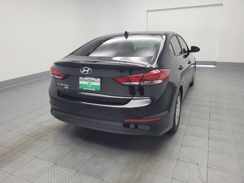Used 2017 Hyundai Elantra SE FWD image 7
