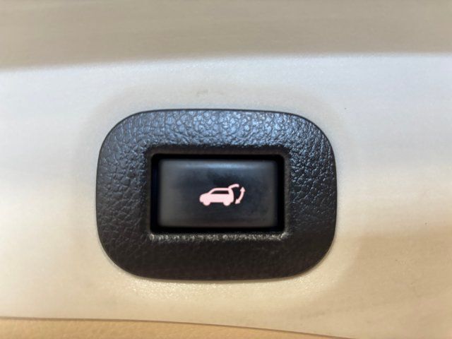 Used 2019 Nissan Rogue SV w/ Sun & Sound Touring Package AWD/4WD image 28