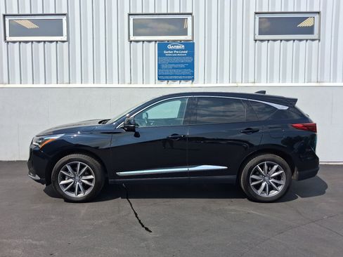 Used 2023 Acura RDX AWD w/ Technology Package image 2