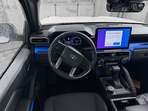 Certified 2025 Toyota Tacoma TRD Off-Road w/ TRD Off Road Upgrade Package image 12