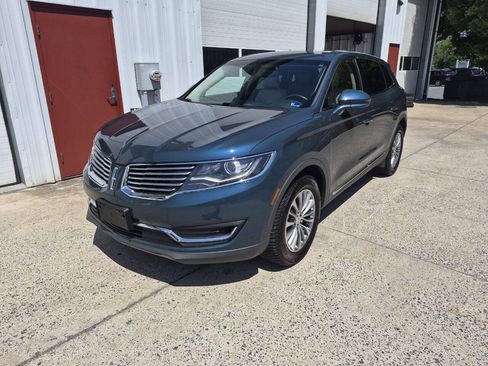 Used 2016 Lincoln MKX Select AWD/4WD image 1