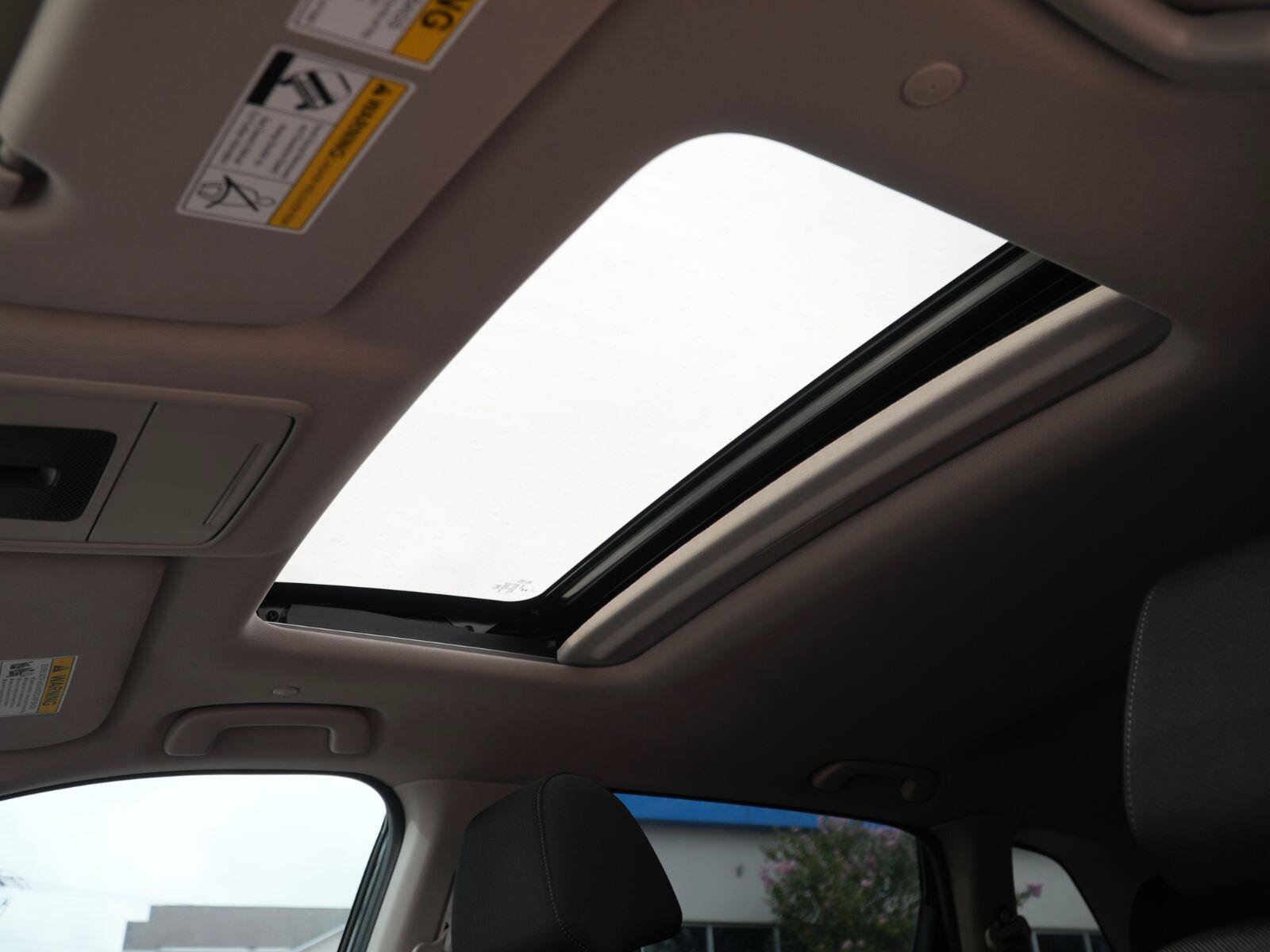 Used 2024 Honda CR-V EX image 8
