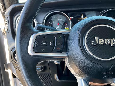 Used 2023 Jeep Wrangler Unlimited Sahara w/ Safety Group AWD/4WD image 22