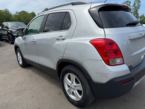 Used 2016 Chevrolet Trax LT w/ LT Convenience Package FWD image 10