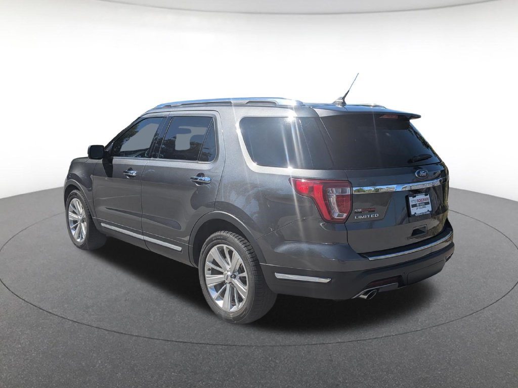 Used 2019 Ford Explorer Limited w/ Class III Trailer Tow Package FWD image 3